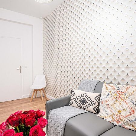 146 - Urban Cosy Flat In Parisアパートメント エクステリア 写真